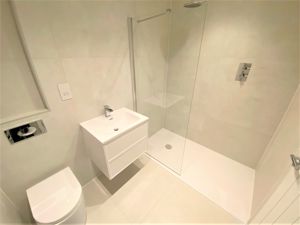 Photo 40- click for photo gallery